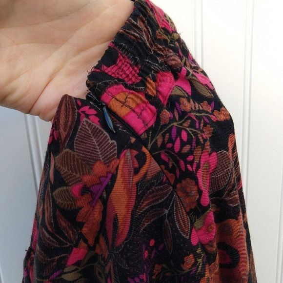 Notations Vintage 90s Floral Midi Skirt Size XL Petite Black Flower Print Rayon - Picture 7 of 12